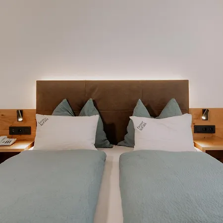 Garni-Hotel Farmerhof-2